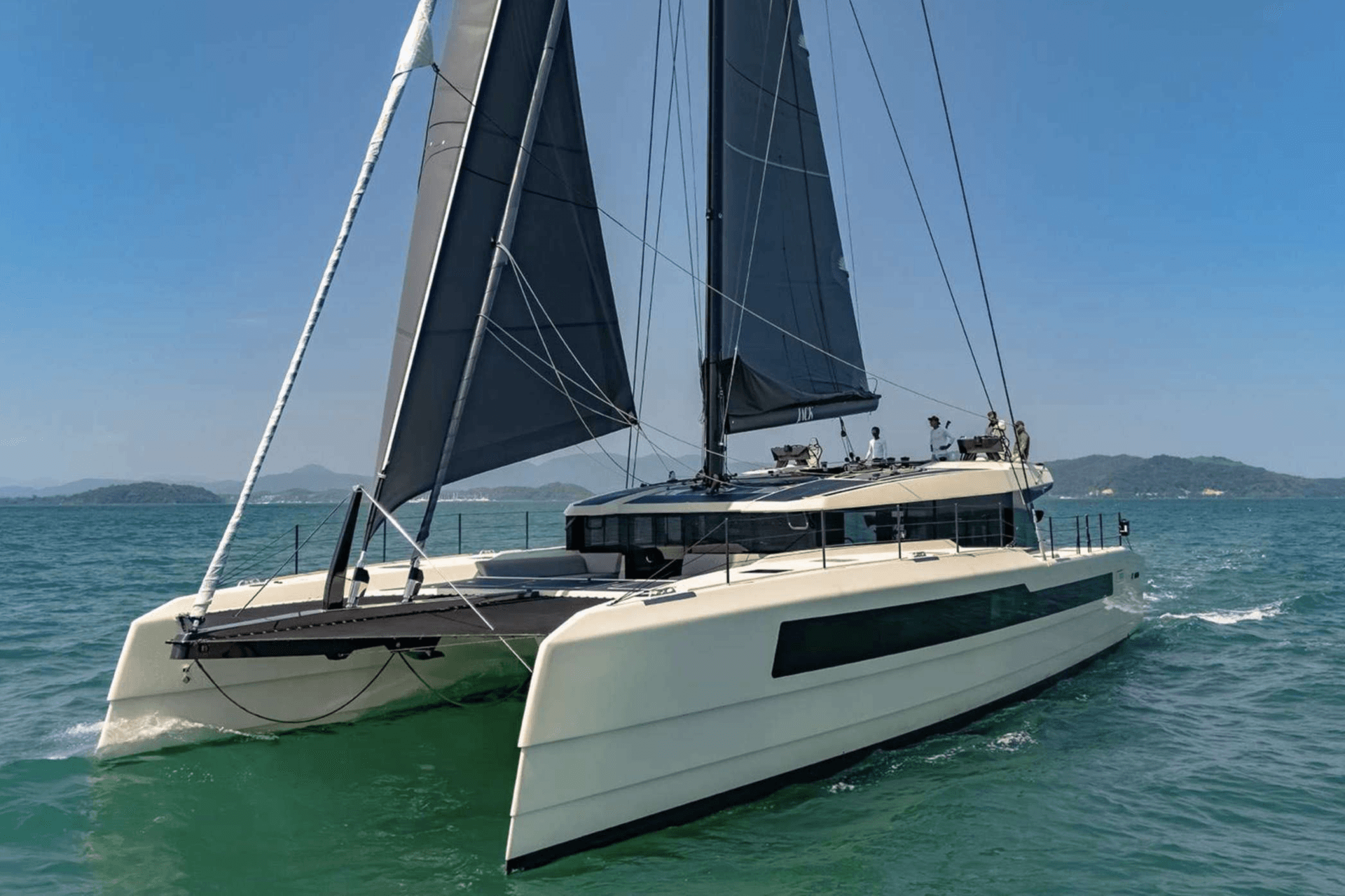 JACK yacht
