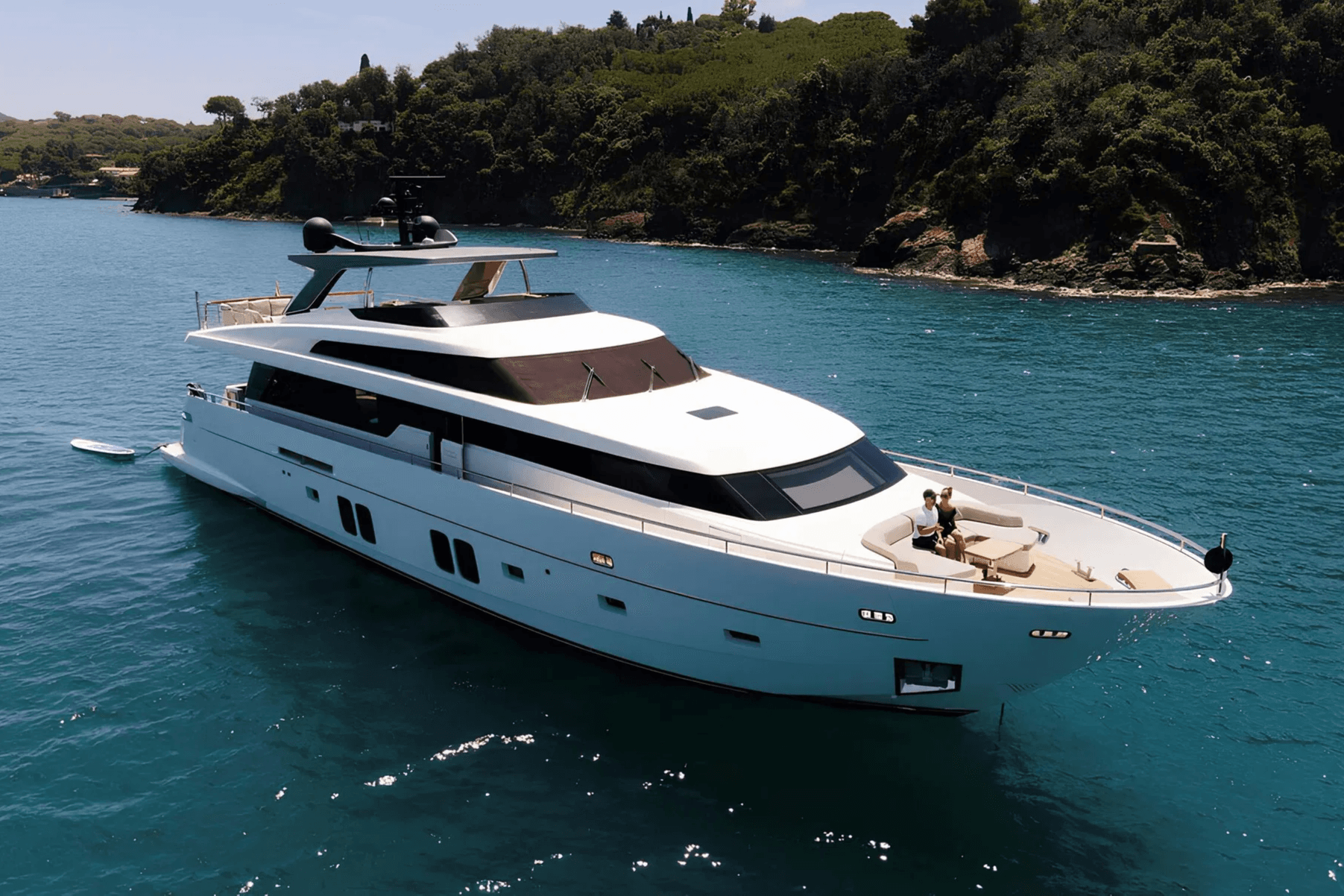 MUMA yacht