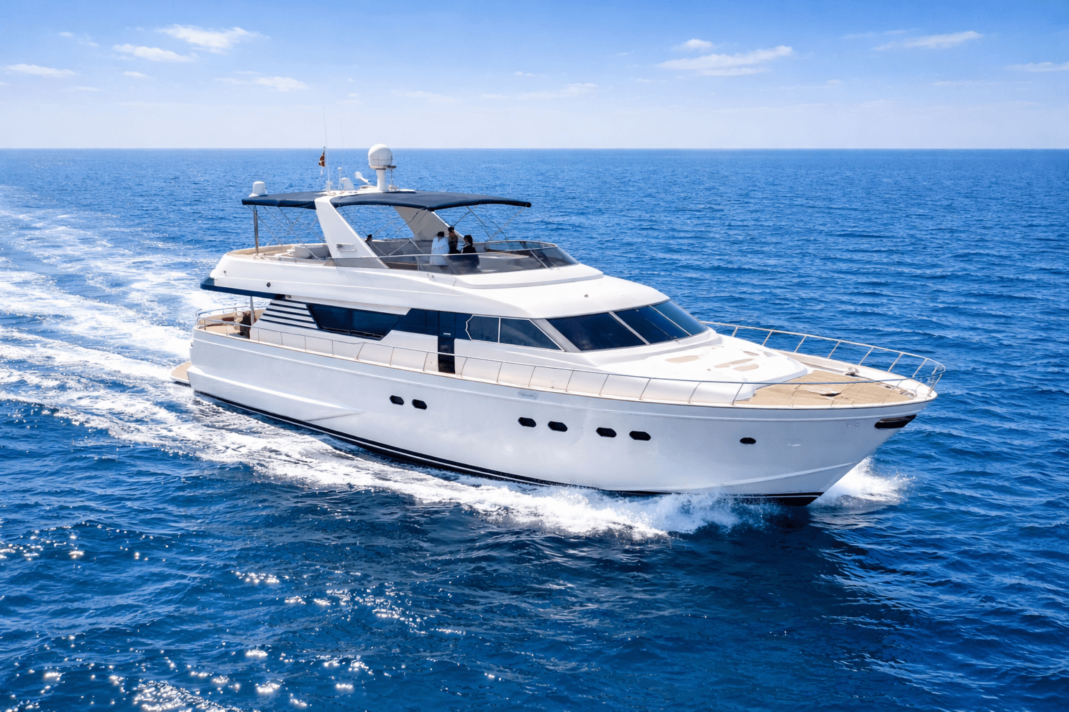 SU Orion yacht