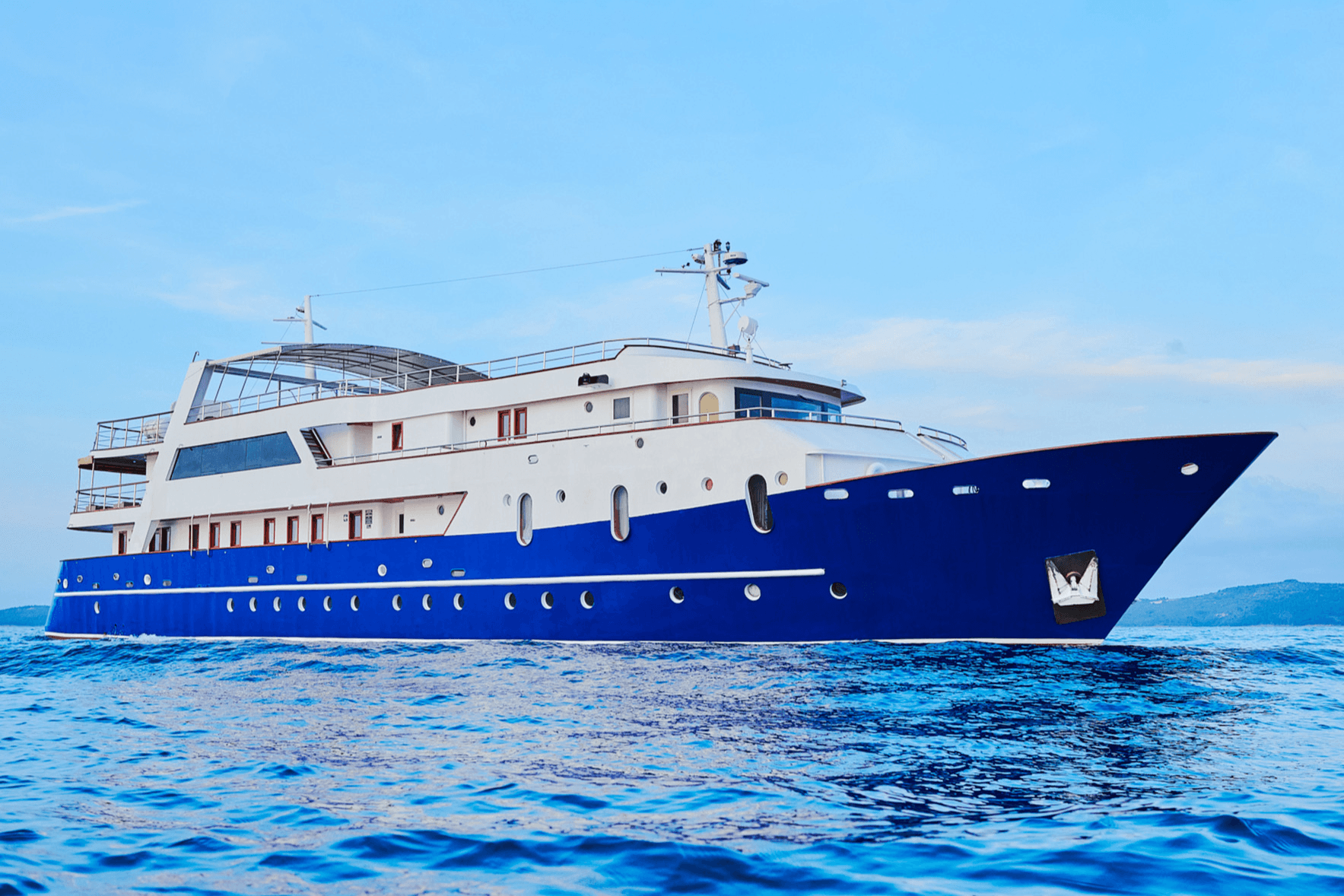 Lupus Mare yacht