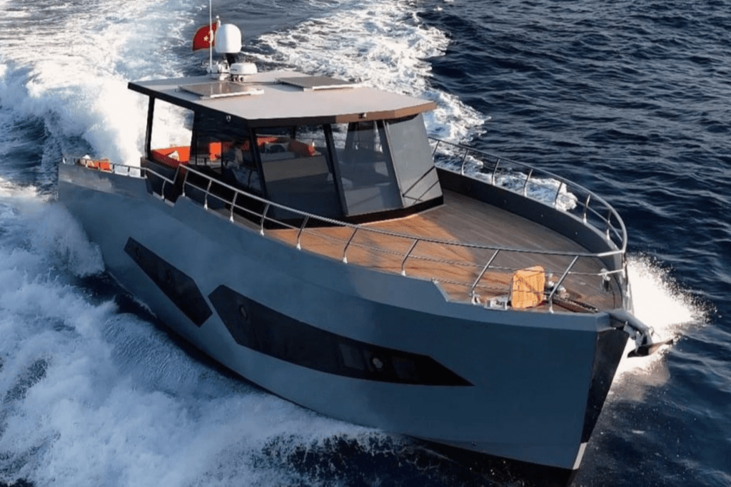 GOTTIRI yacht