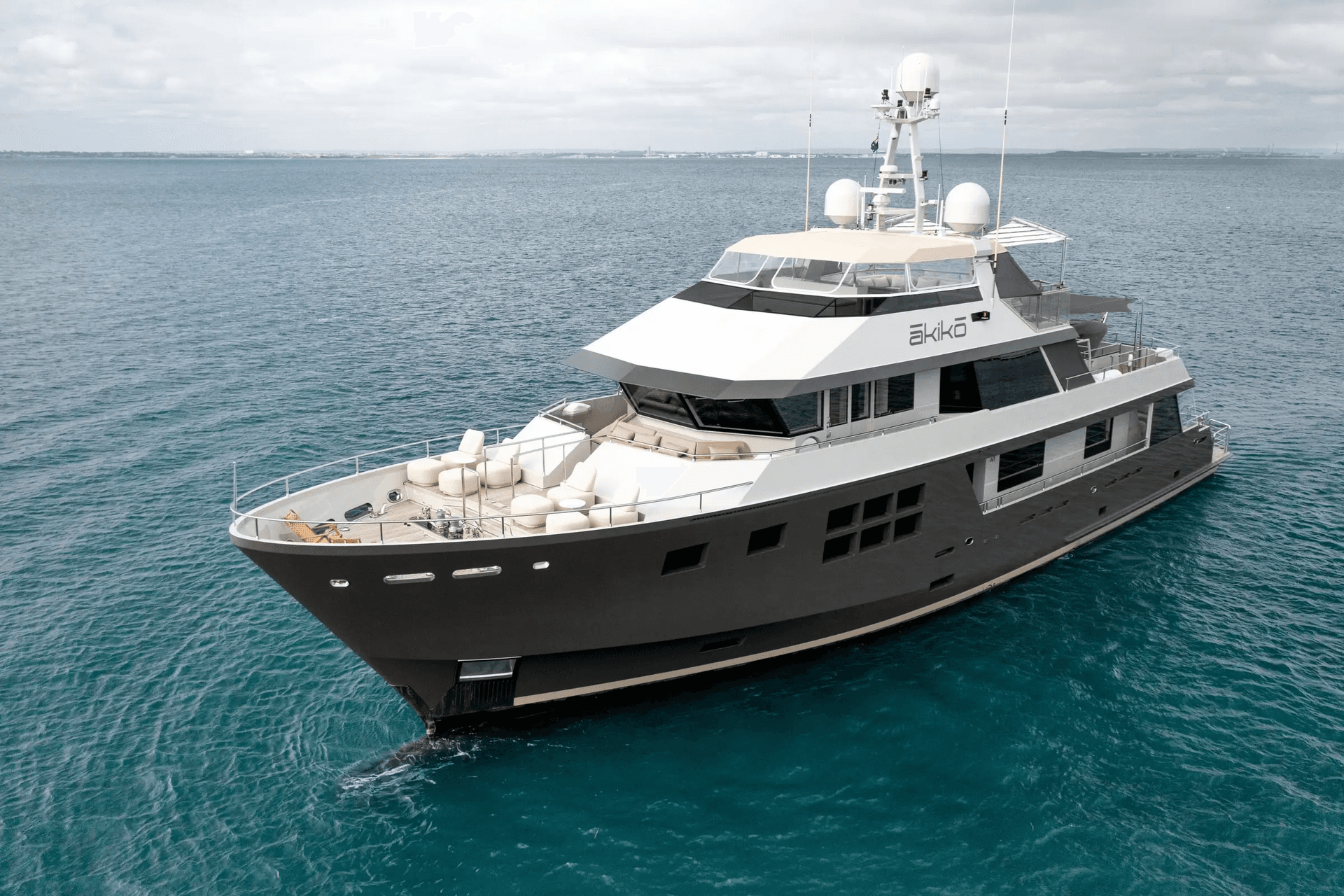 AKIKO yacht