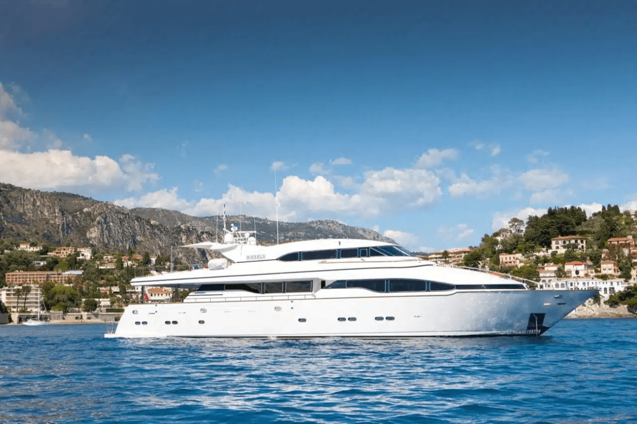 WHEELS I  yacht