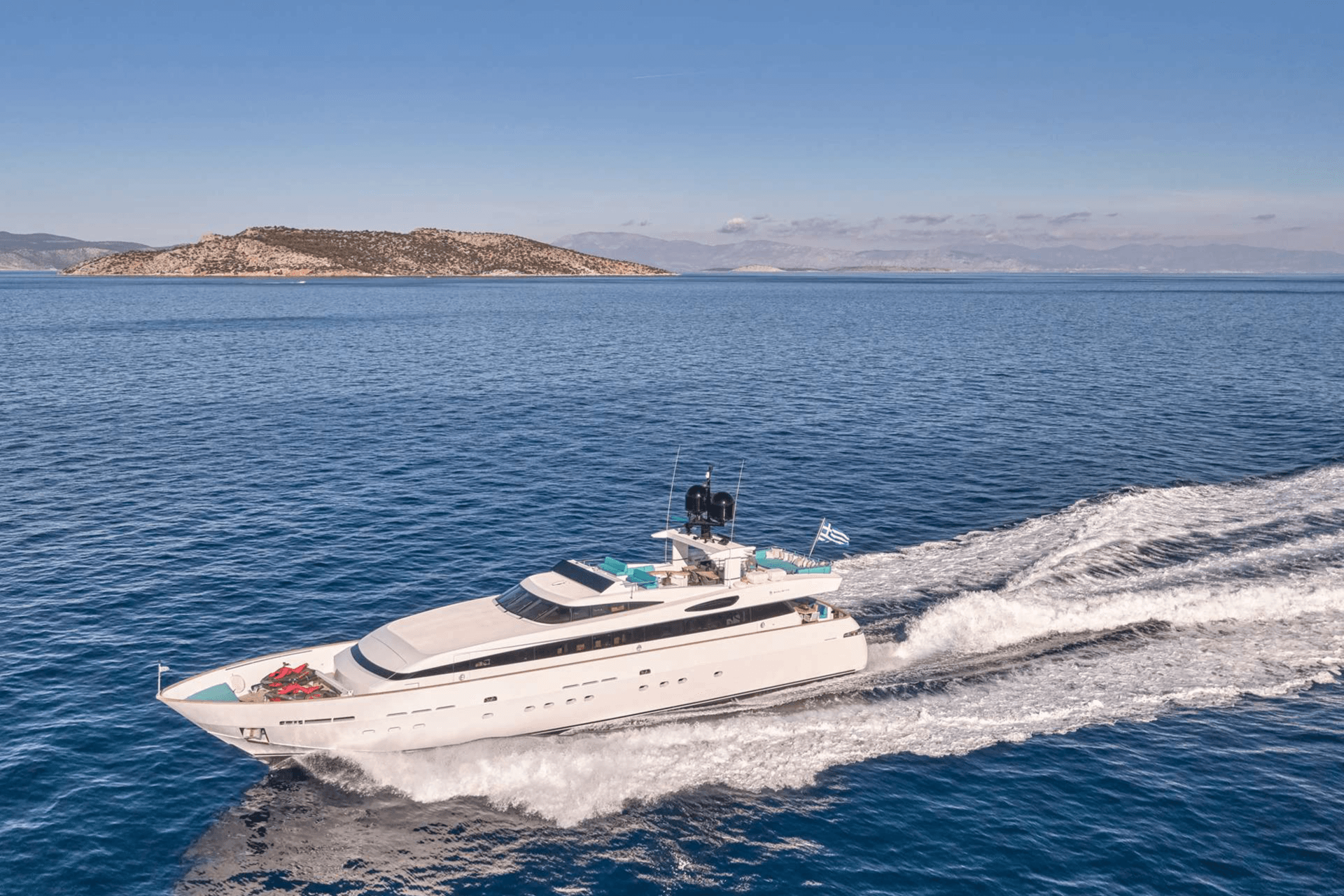 LOANA yacht