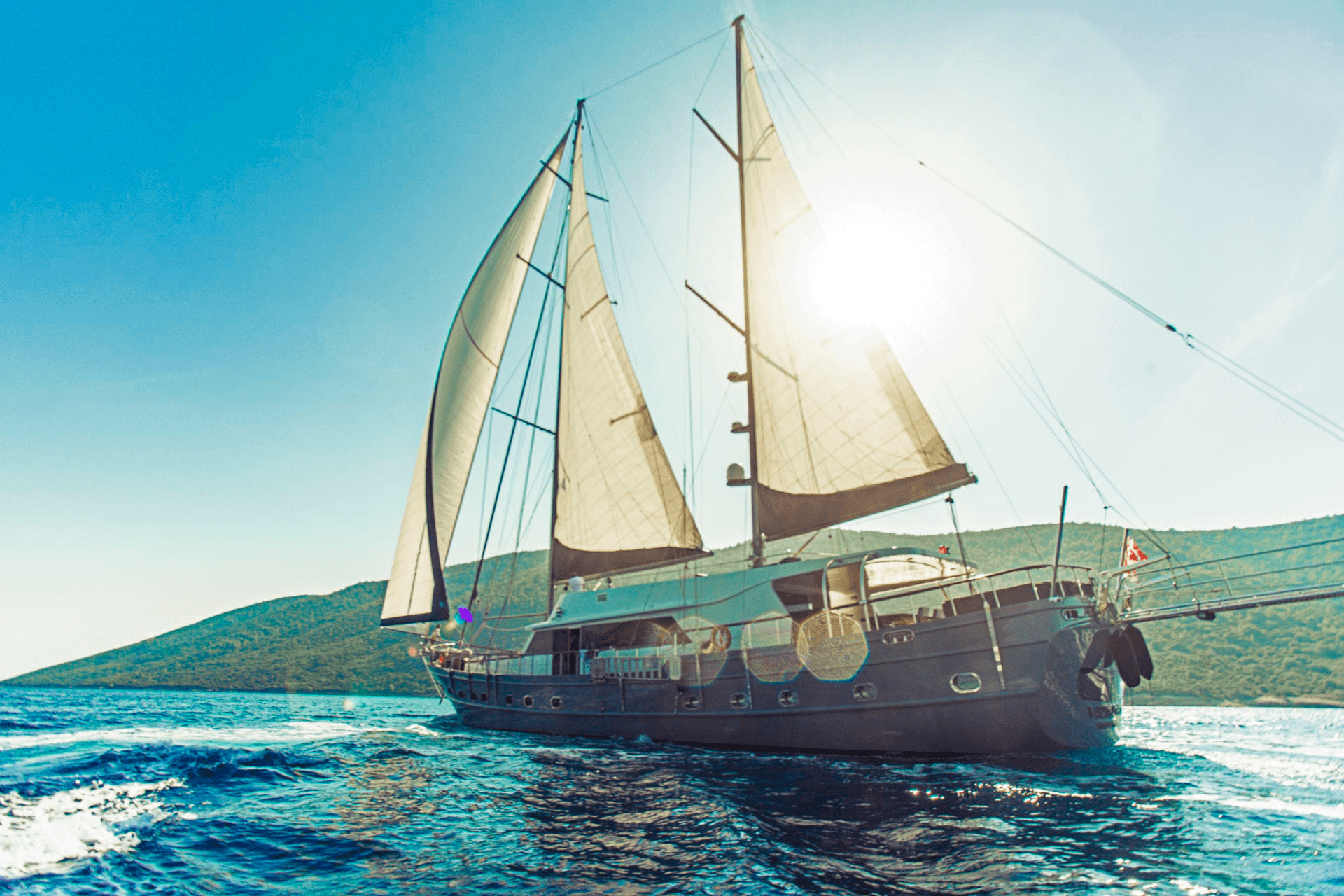 VIRTUOSO yacht