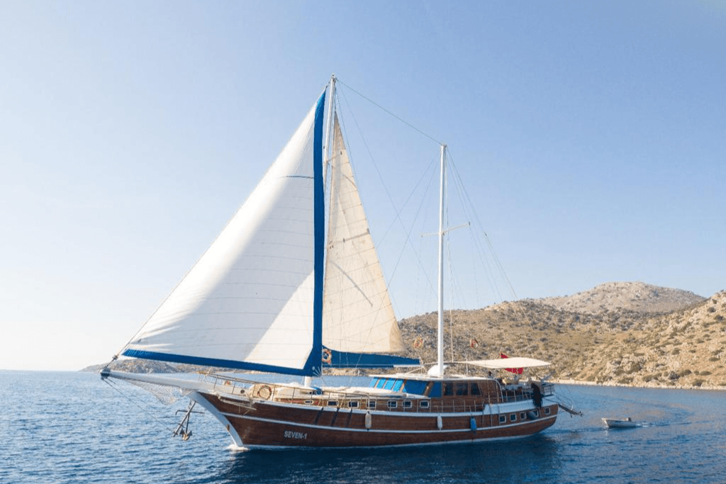 Seven 1 yacht
