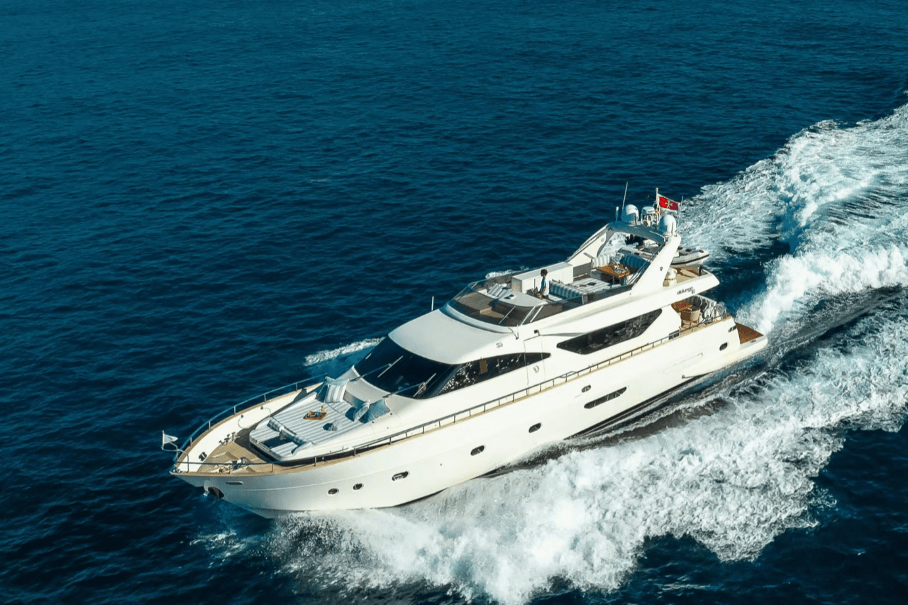 ESSOESS yacht