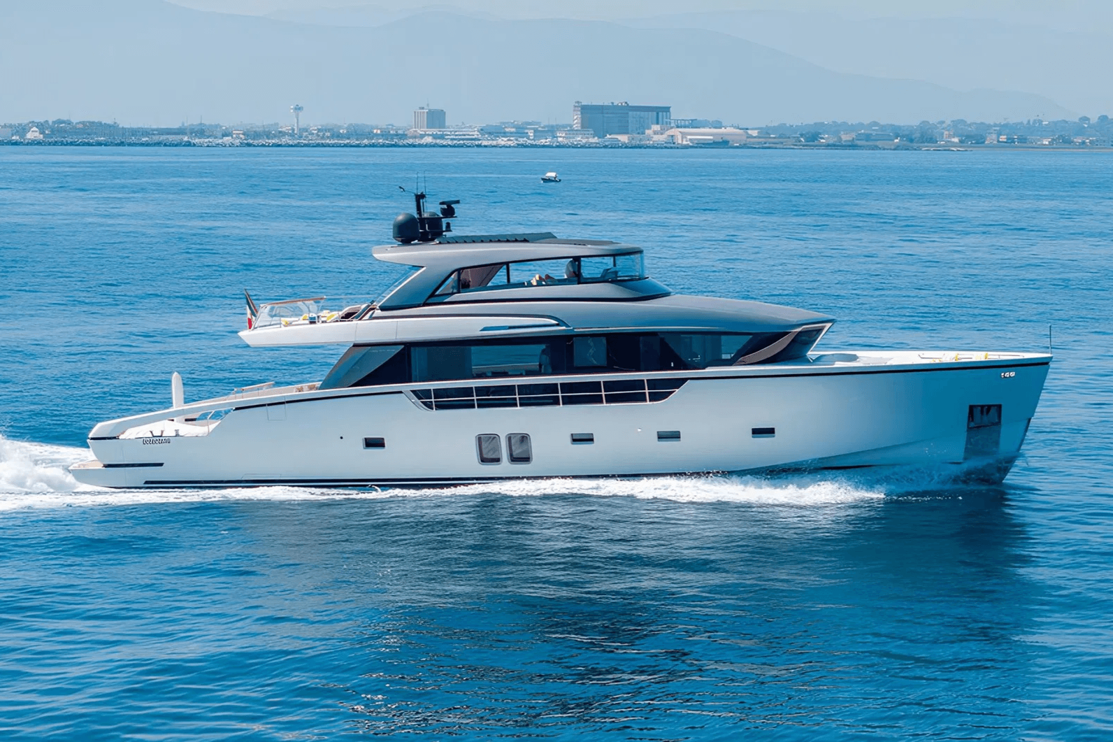 DANIDA yacht