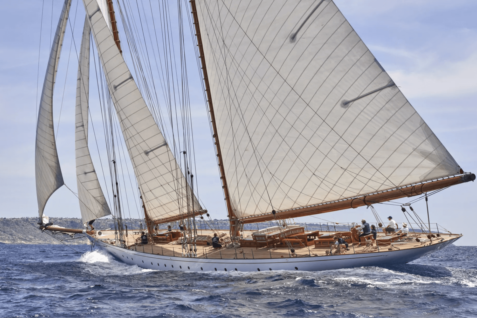 ELENA OF LONDON  yacht