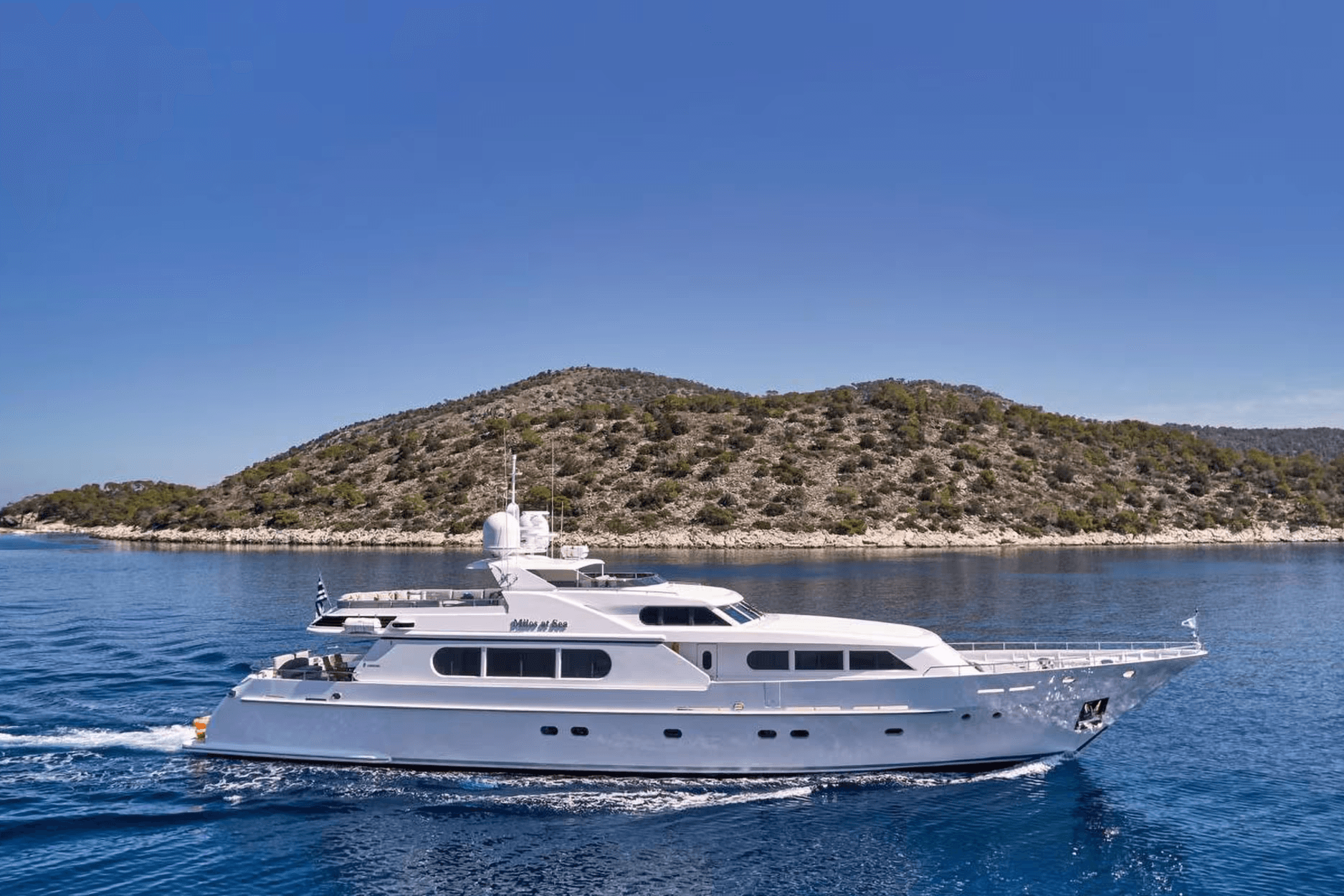 MILOS AT SEA yacht