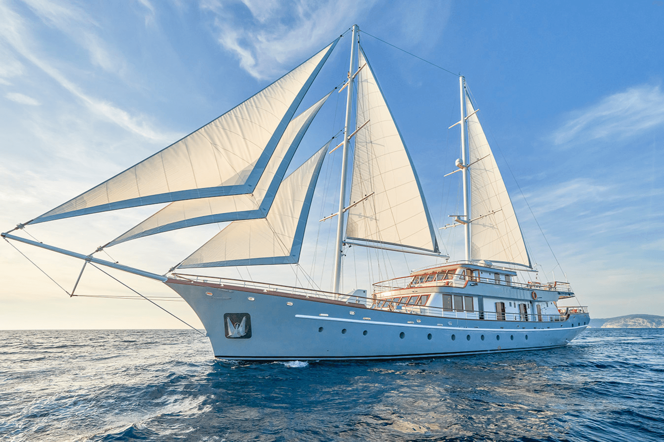 Corsario yacht
