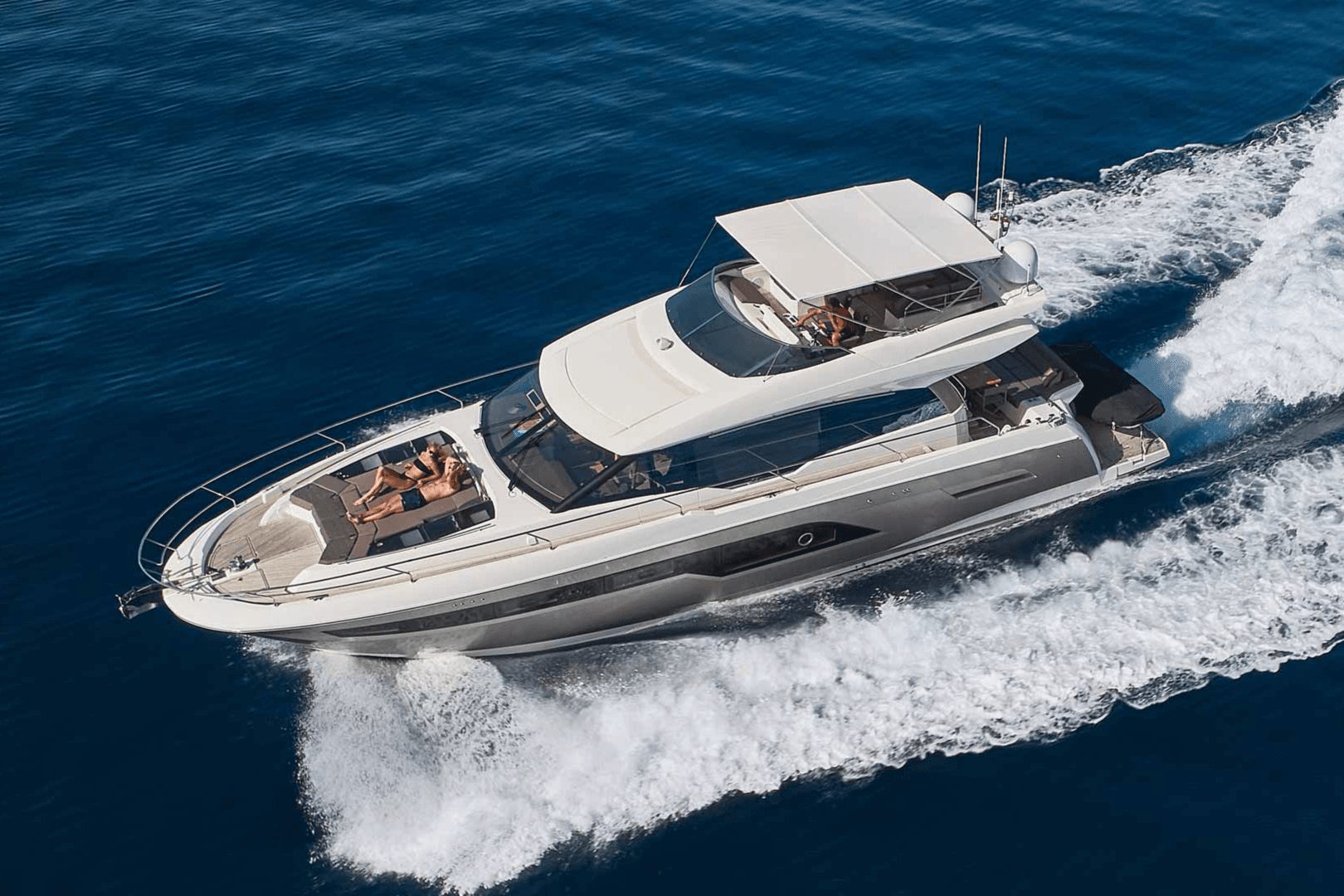 SIMULL yacht