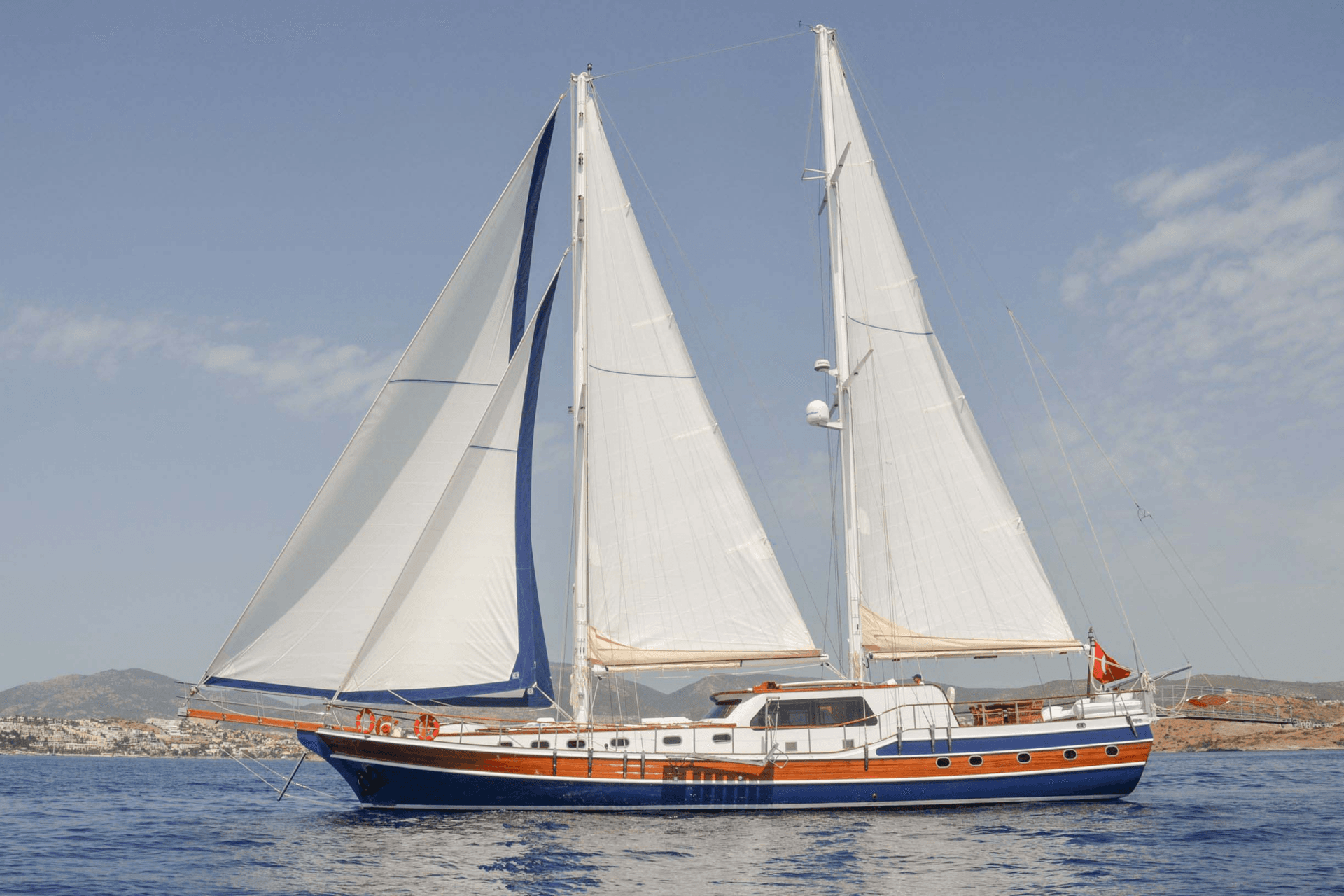 Artemis yacht