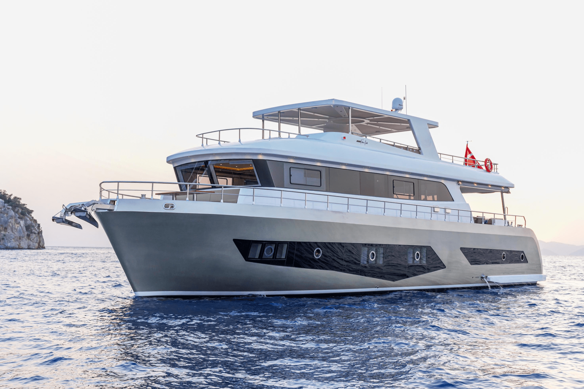By CF yacht