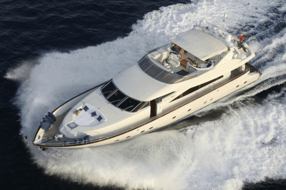 White Fang  yacht