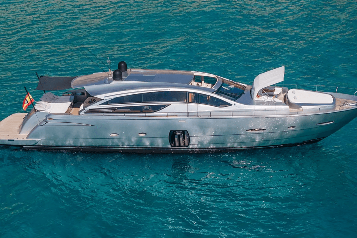 WAHOO yacht