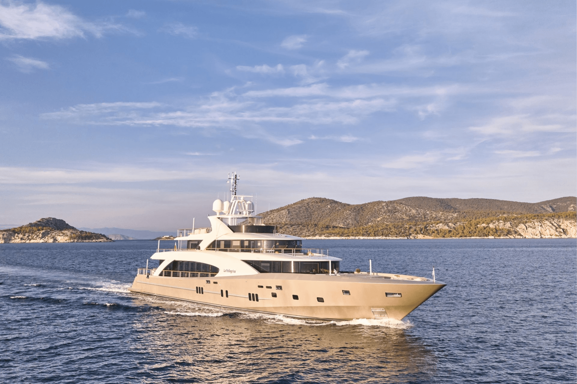 LA PELLEGRINA yacht
