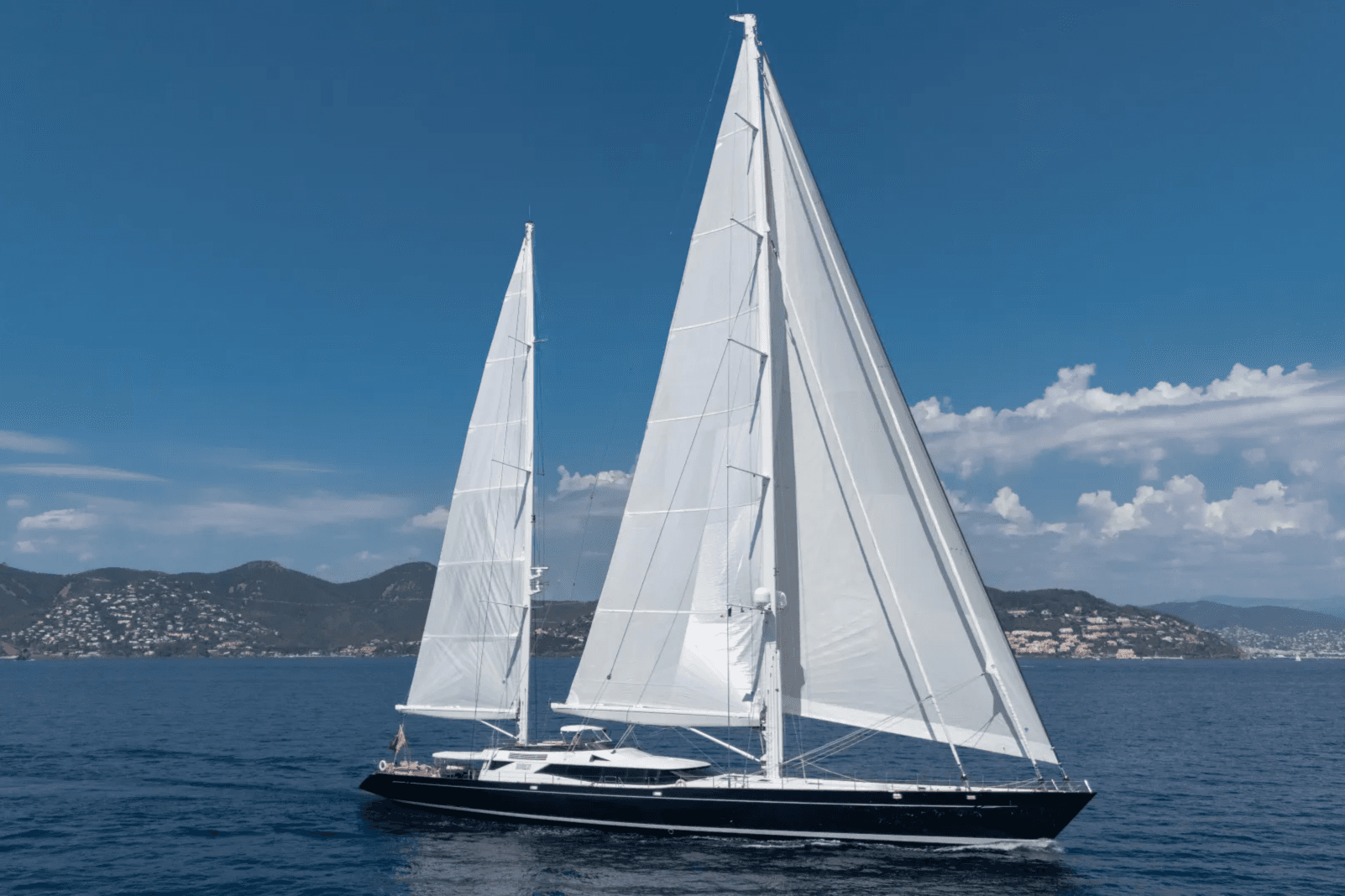 DRUMBEAT yacht